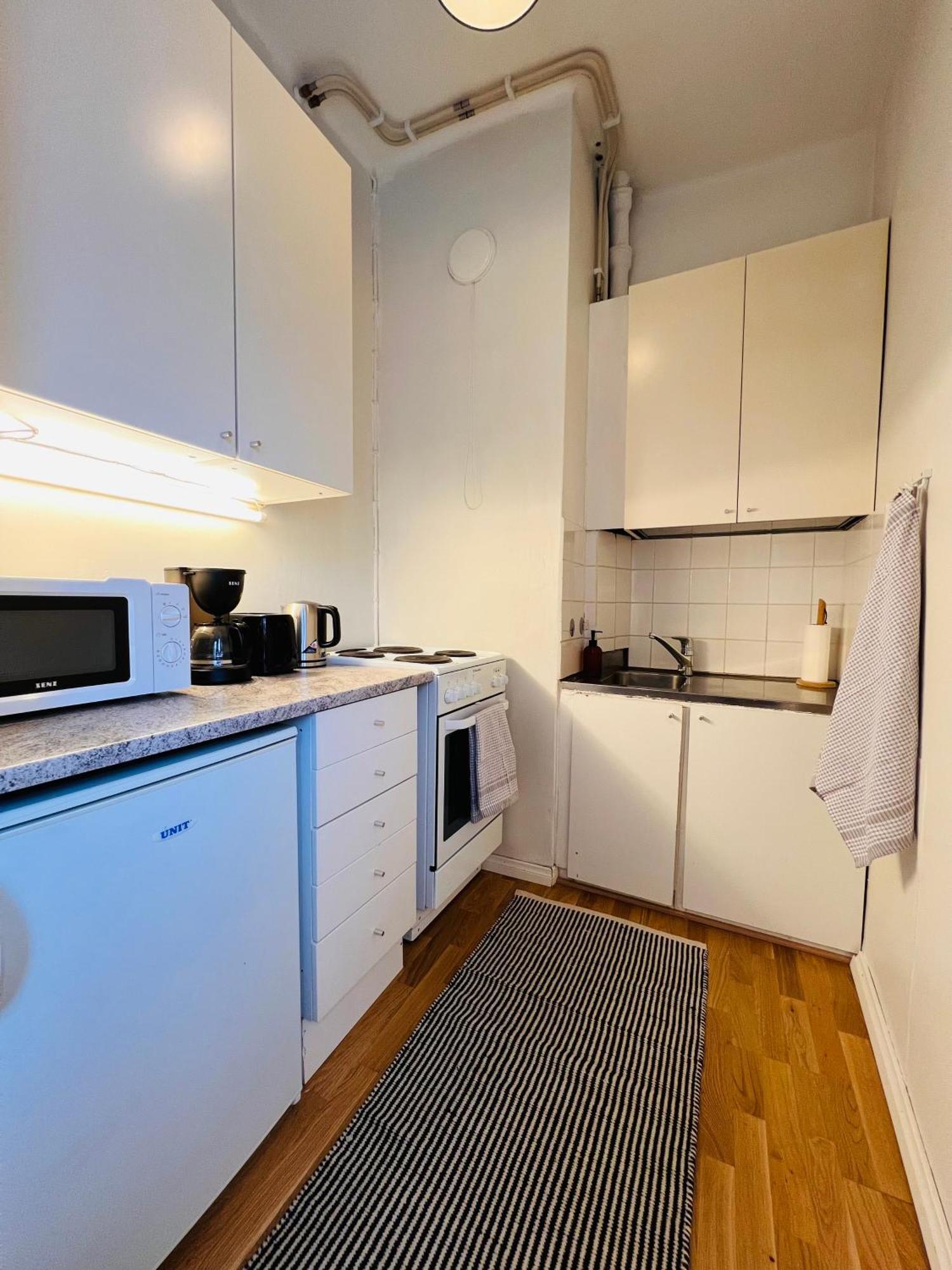 Your Chic Vibrant Airbnb Helsinki Eksteriør billede